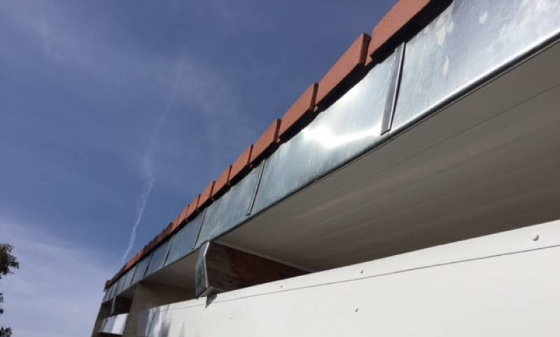 Travaux de couverture -  Roofwall Rhode Sint Genèse : couvreur toiturier, ardoisier en Belgique : construction ou rénovation de votre toiture : ardoises, tuiles… Faitage. Dépannage et intervention en urgence pour votre toit. RHODE SINT GENÈSE - RHODE SAINT GENÈSE : intervention en BELGIQUE: région Flamande, Wallonne et Bruxelles, Liège ….